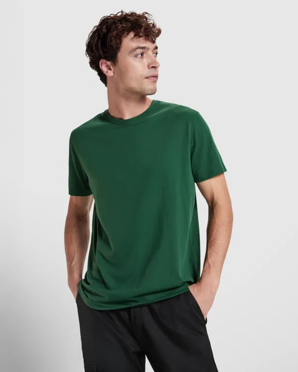 Conjunto deportivo camiseta de manga corta y pantalón corto TITAN transpirable manga ranglán